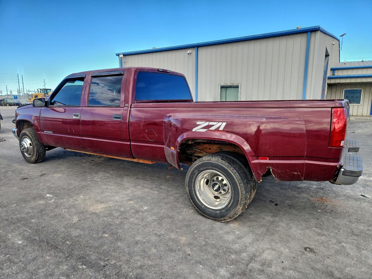 1998 CHEVROLET GMT-400 K3500 photo 2