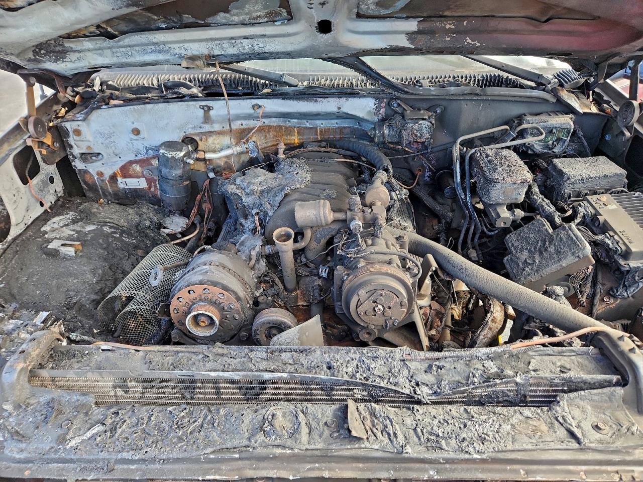 1998 CHEVROLET GMT-400 K3500 photo 11