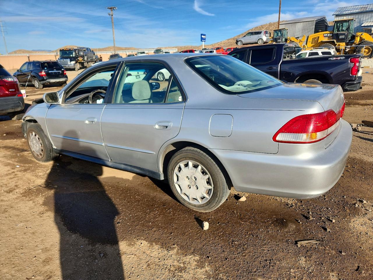 2002 HONDA ACCORD LX photo 2