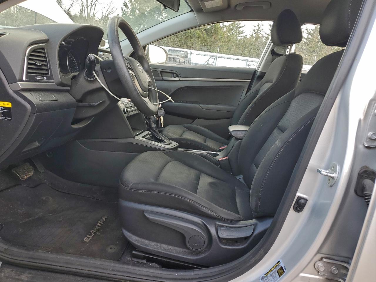 2018 HYUNDAI ELANTRA SE photo 7