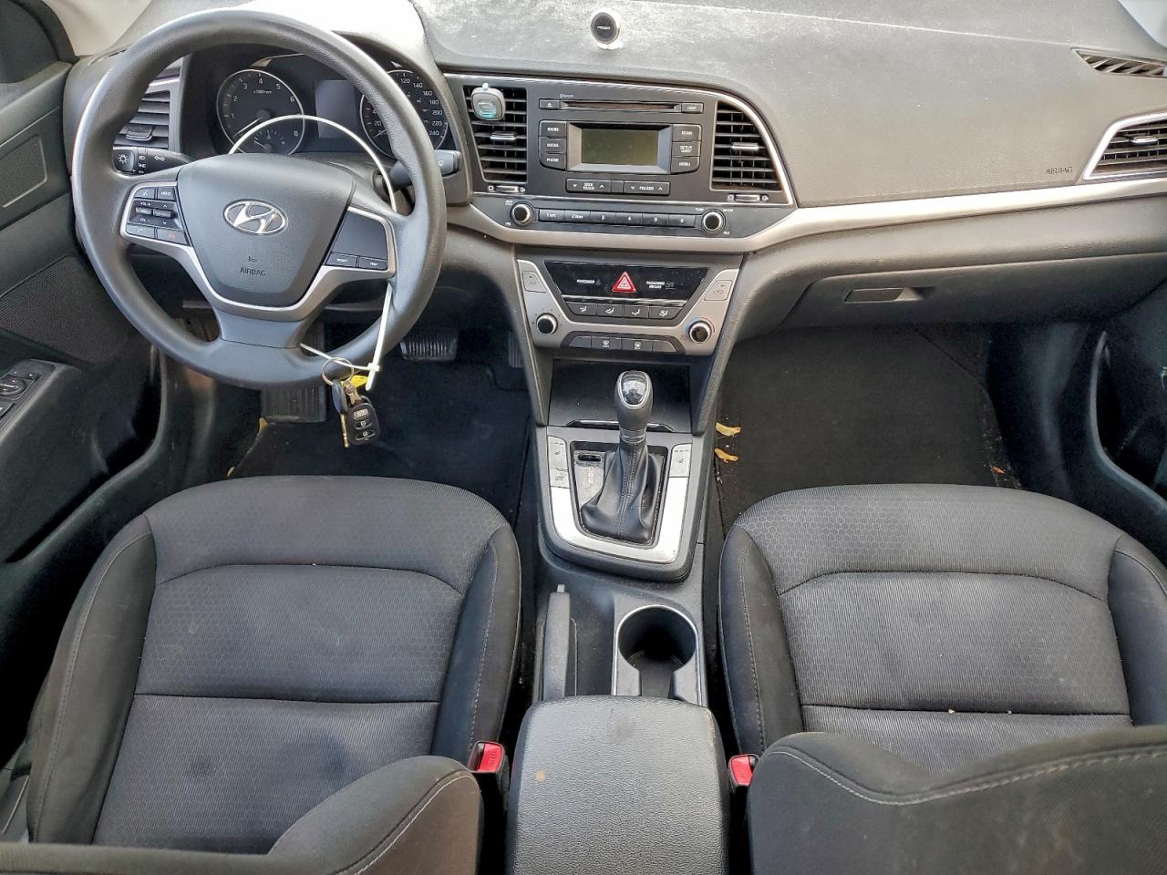 2018 HYUNDAI ELANTRA SE photo 8
