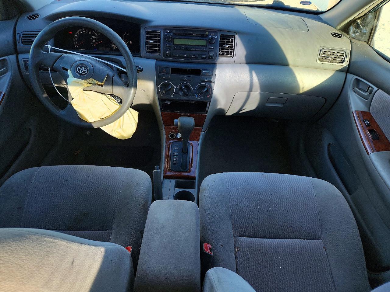 2006 TOYOTA COROLLA CE photo 8