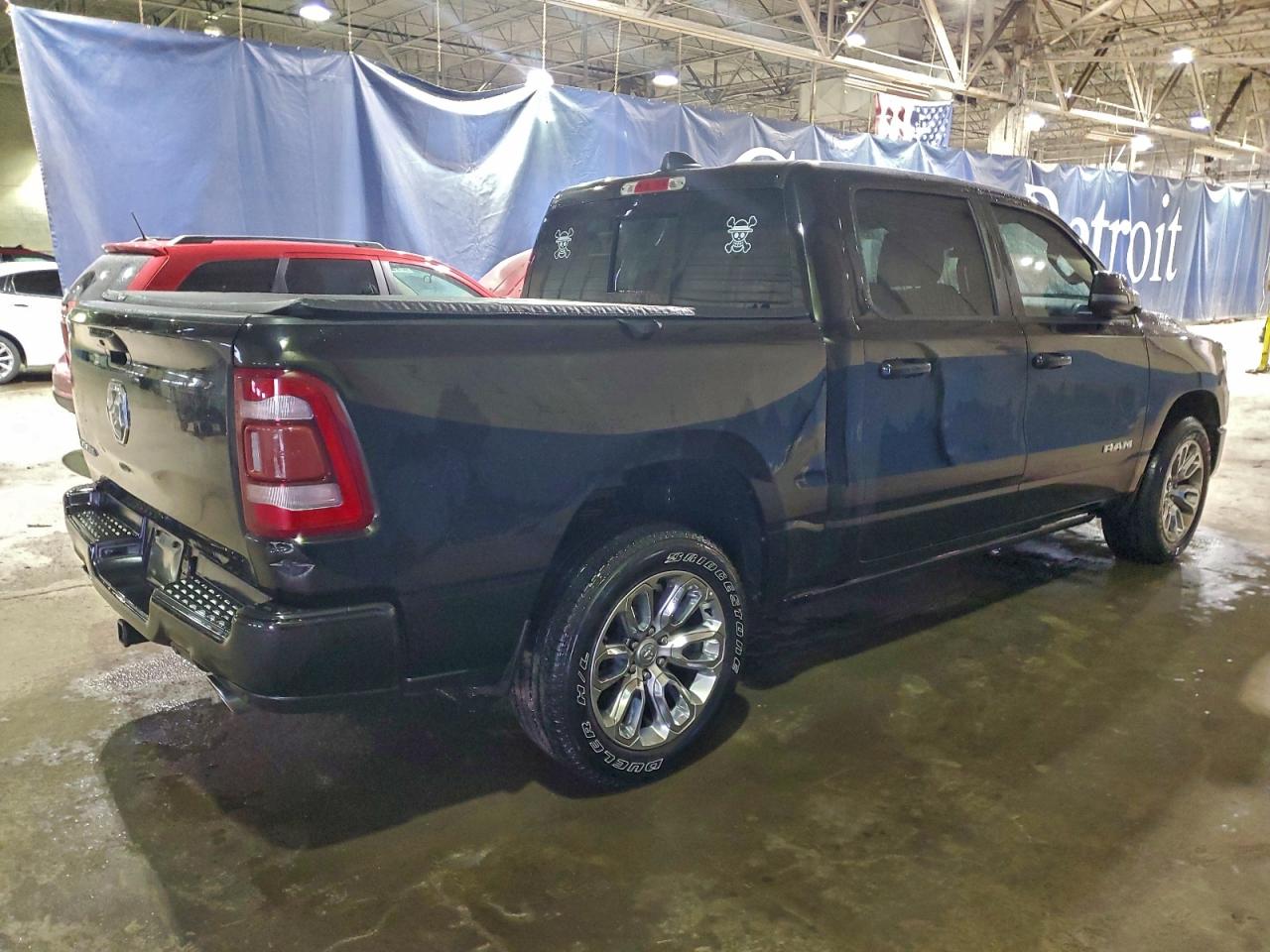 2023 RAM 1500 LARAMIE photo 3