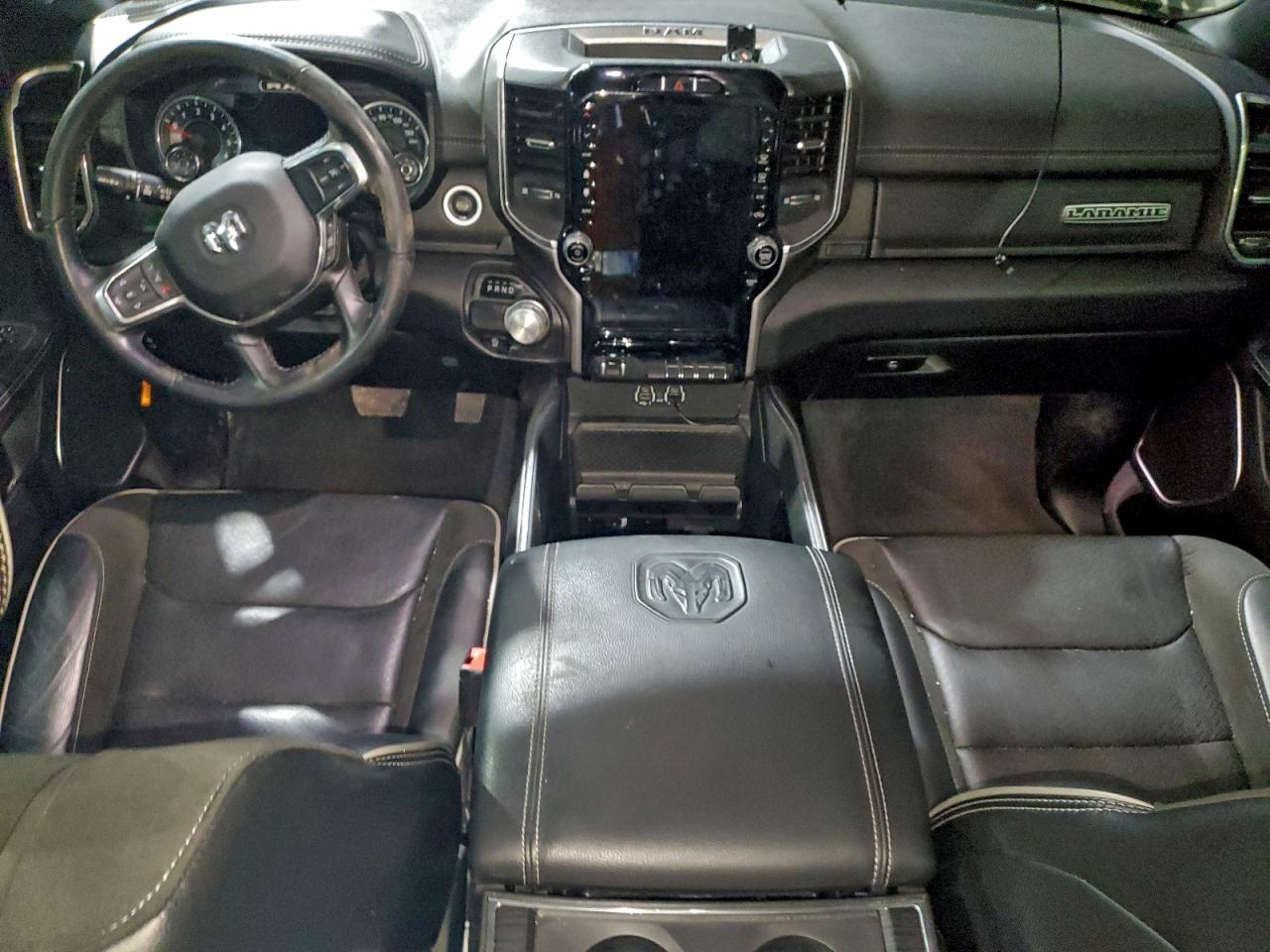 2023 RAM 1500 LARAMIE photo 8