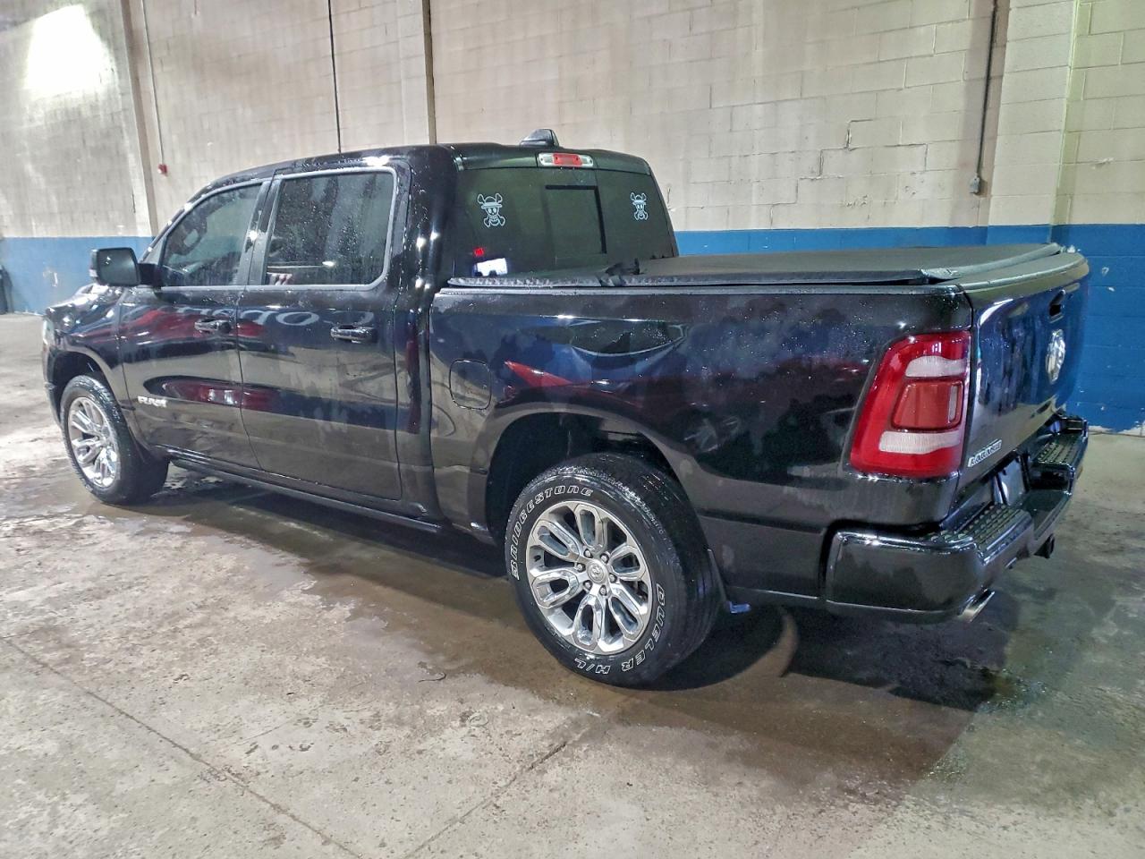2023 RAM 1500 LARAMIE photo 2