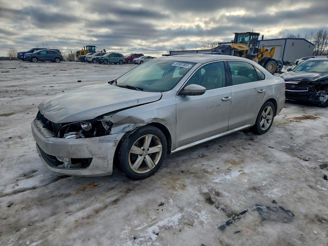 2012 VOLKSWAGEN PASSAT