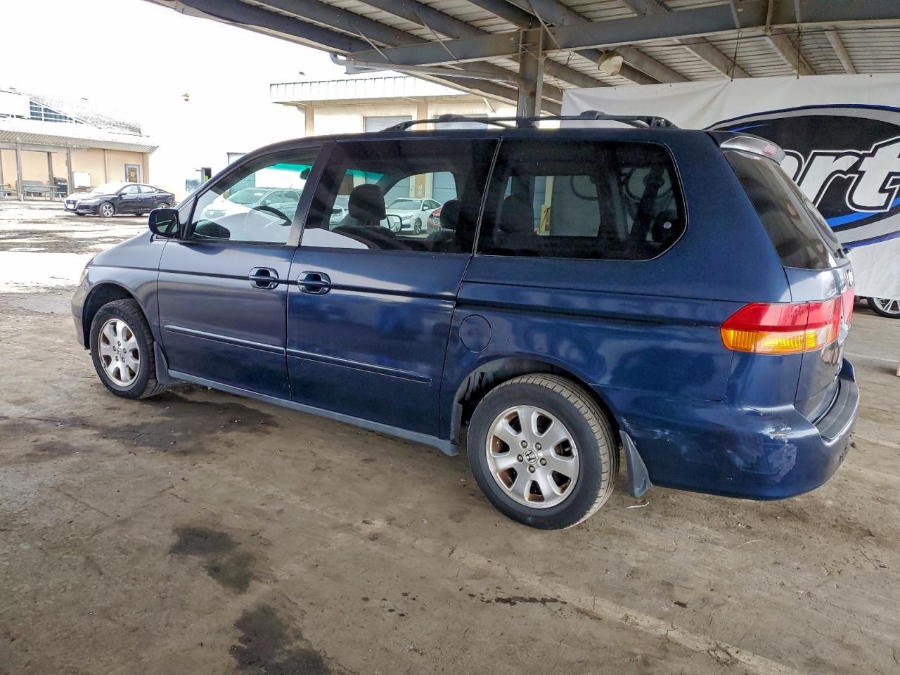 2004 HONDA ODYSSEY EX photo 2