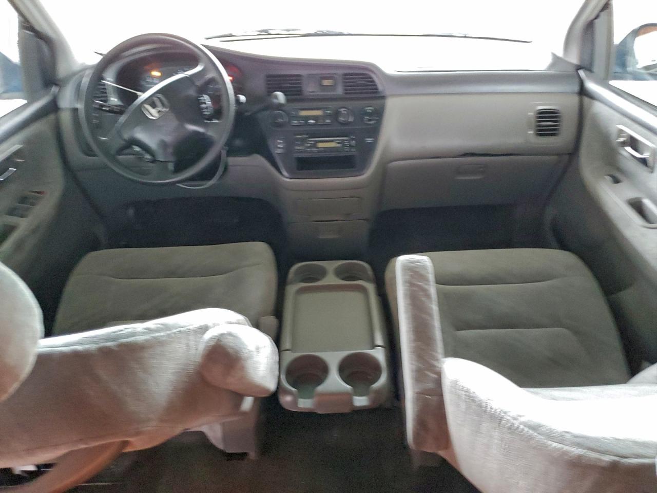 2004 HONDA ODYSSEY EX photo 8