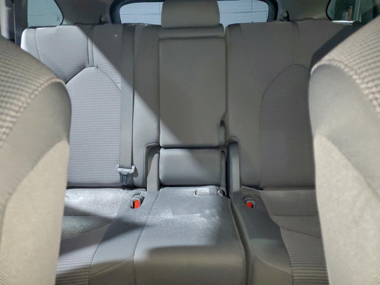 2022 TOYOTA HIGHLANDER L photo 10