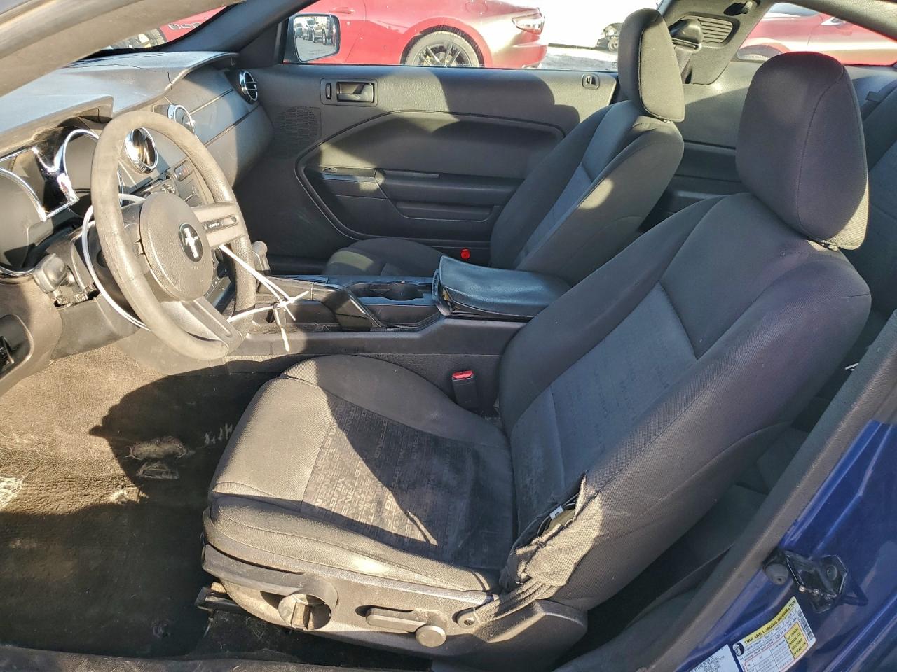 2006 FORD MUSTANG photo 7