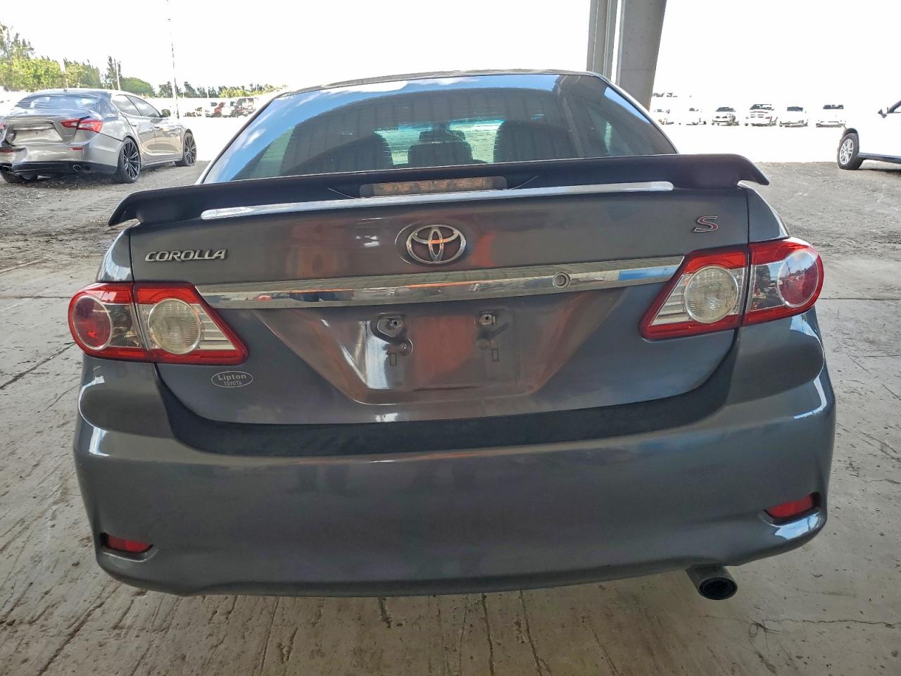 2013 TOYOTA COROLLA BASE photo 6