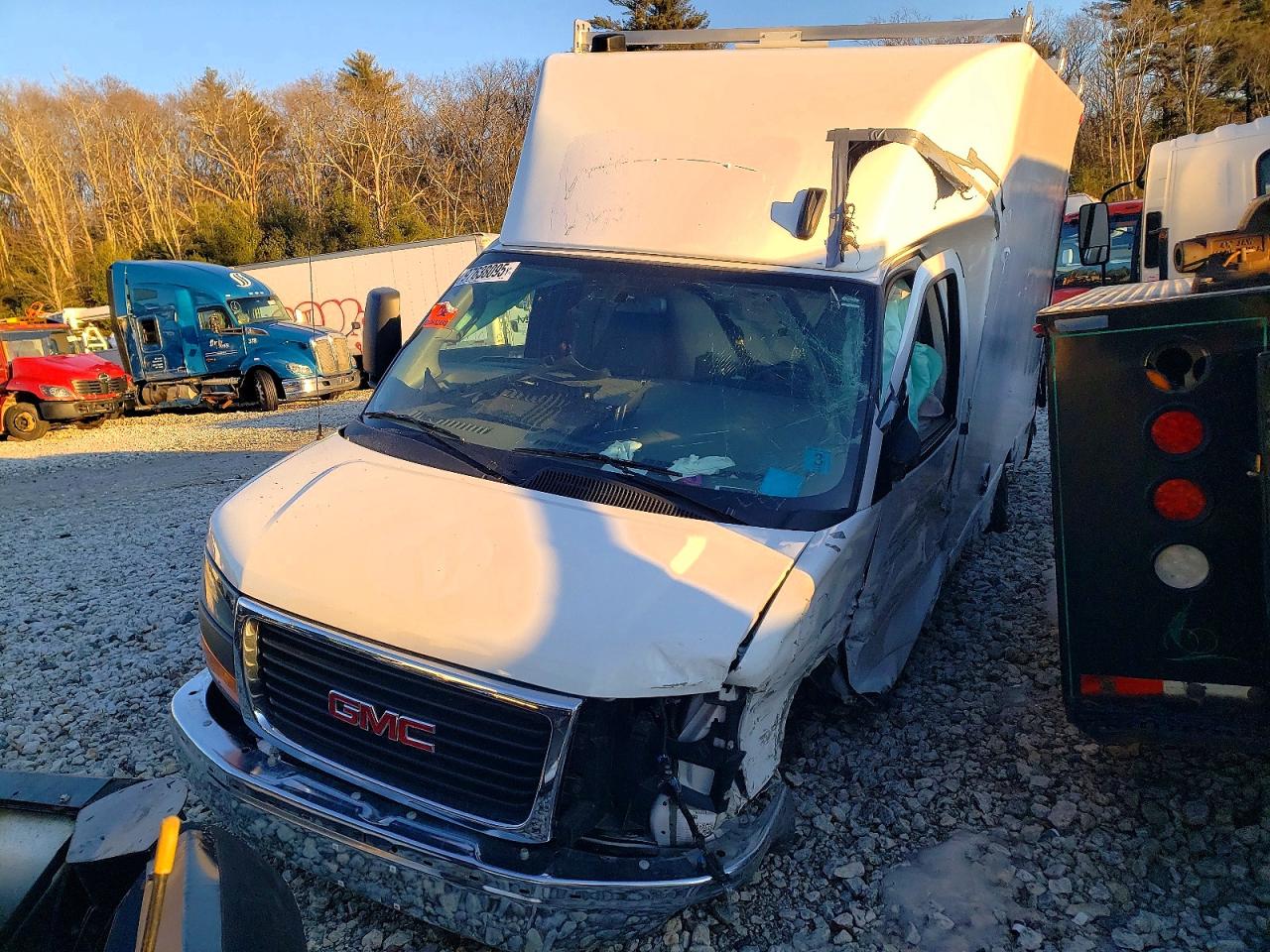 2024 GMC SAVANA