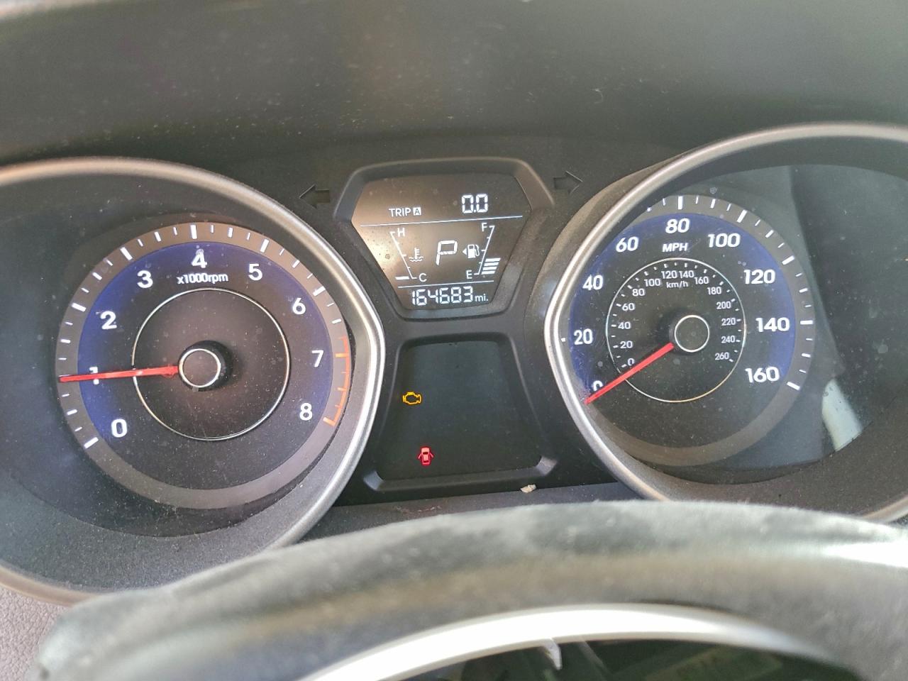 2016 HYUNDAI ELANTRA SE photo 9