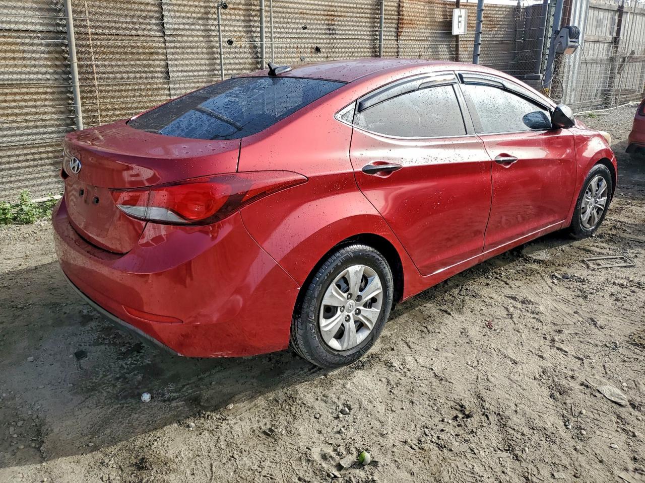 2016 HYUNDAI ELANTRA SE photo 3