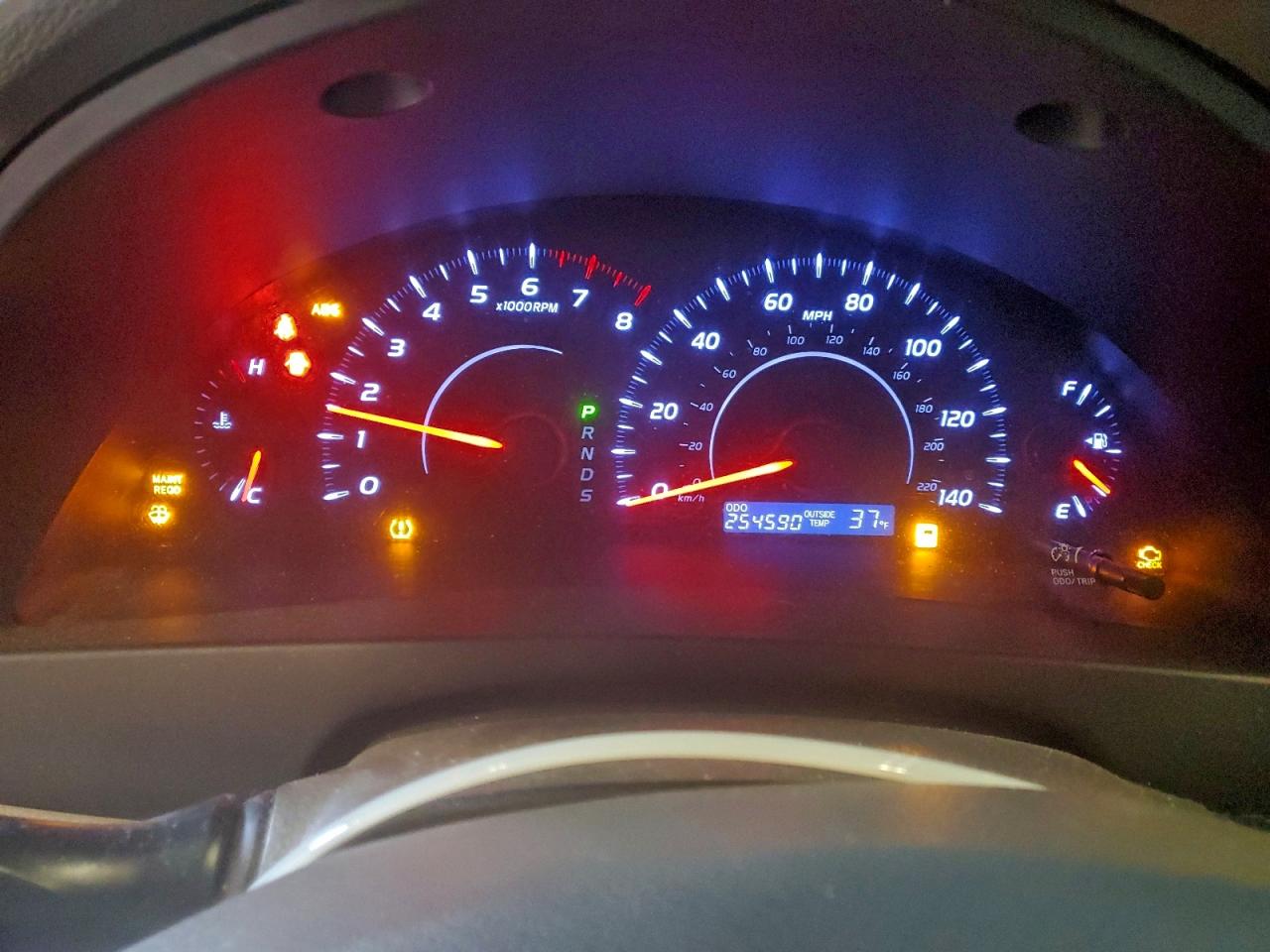 2010 TOYOTA CAMRY BASE photo 9