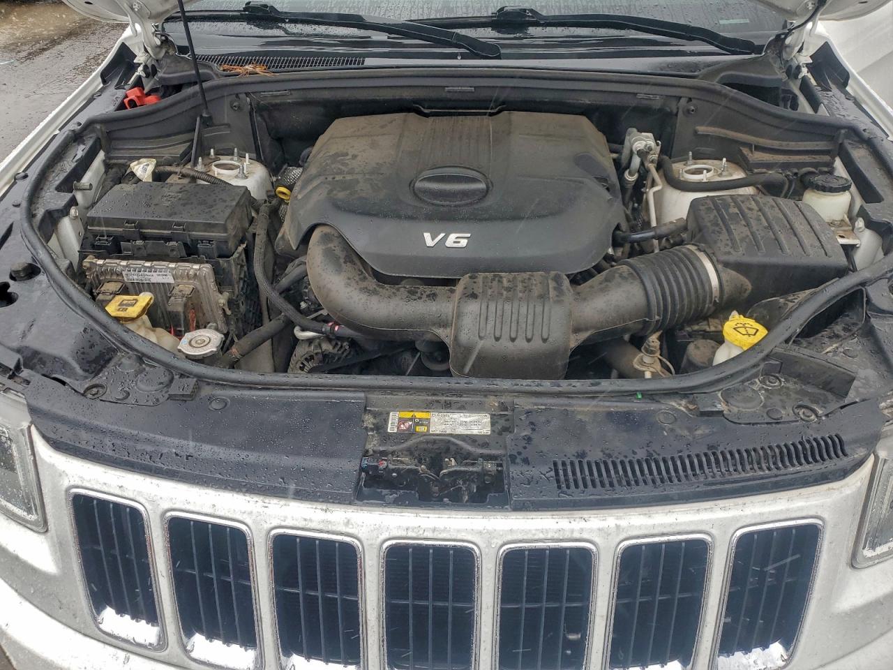 2014 JEEP GRAND CHEROKEE LIMITED photo 12