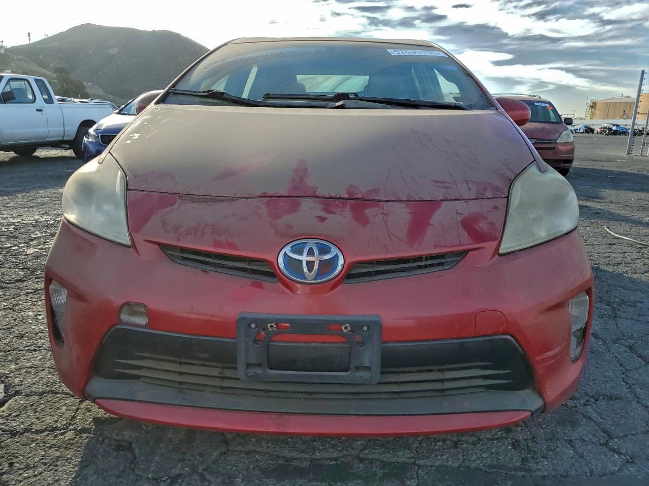 2012 TOYOTA PRIUS photo 5