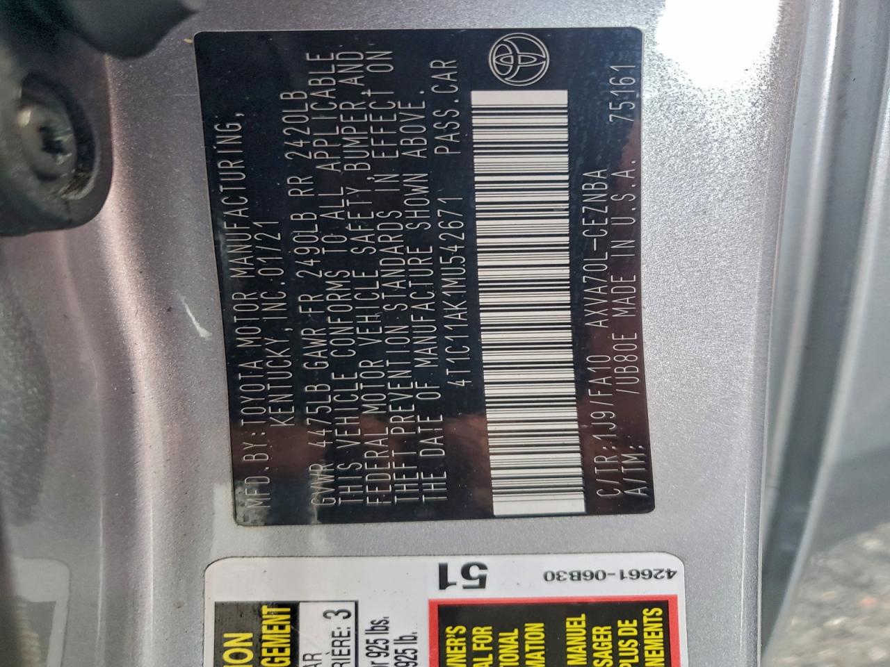 2021 TOYOTA CAMRY LE photo 12