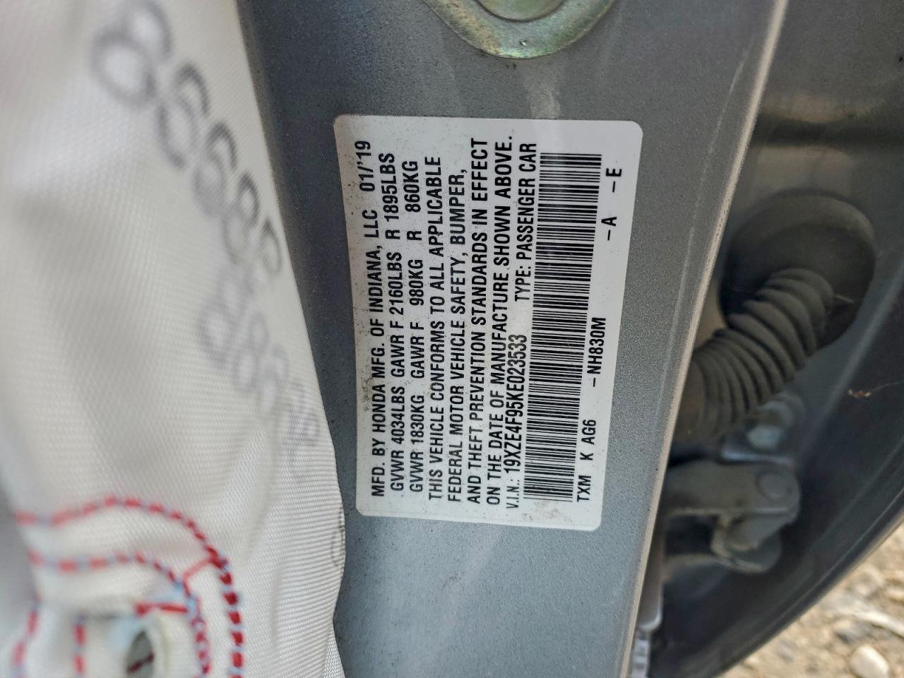 2019 HONDA INSIGHT TOURING photo 12