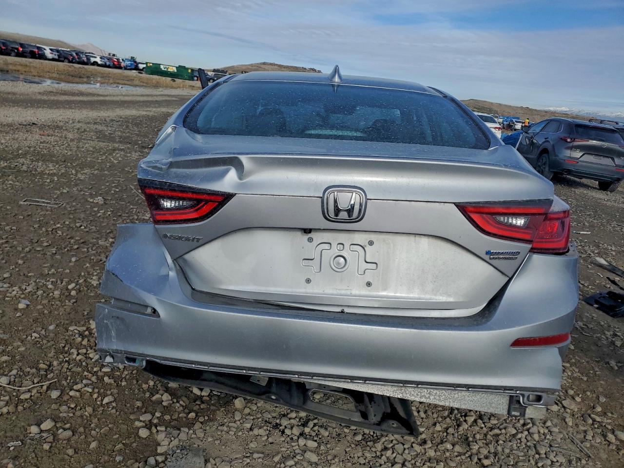 2019 HONDA INSIGHT TOURING photo 6