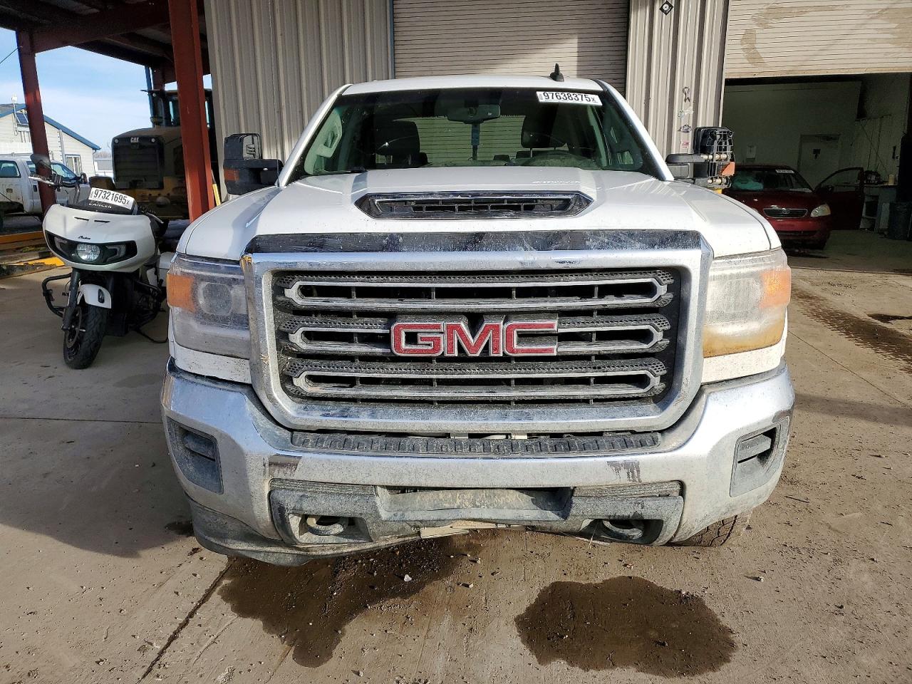 2019 GMC SIERRA K3500 SLE photo 5