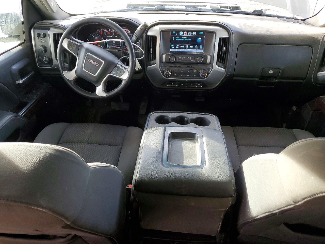 2019 GMC SIERRA K3500 SLE photo 8
