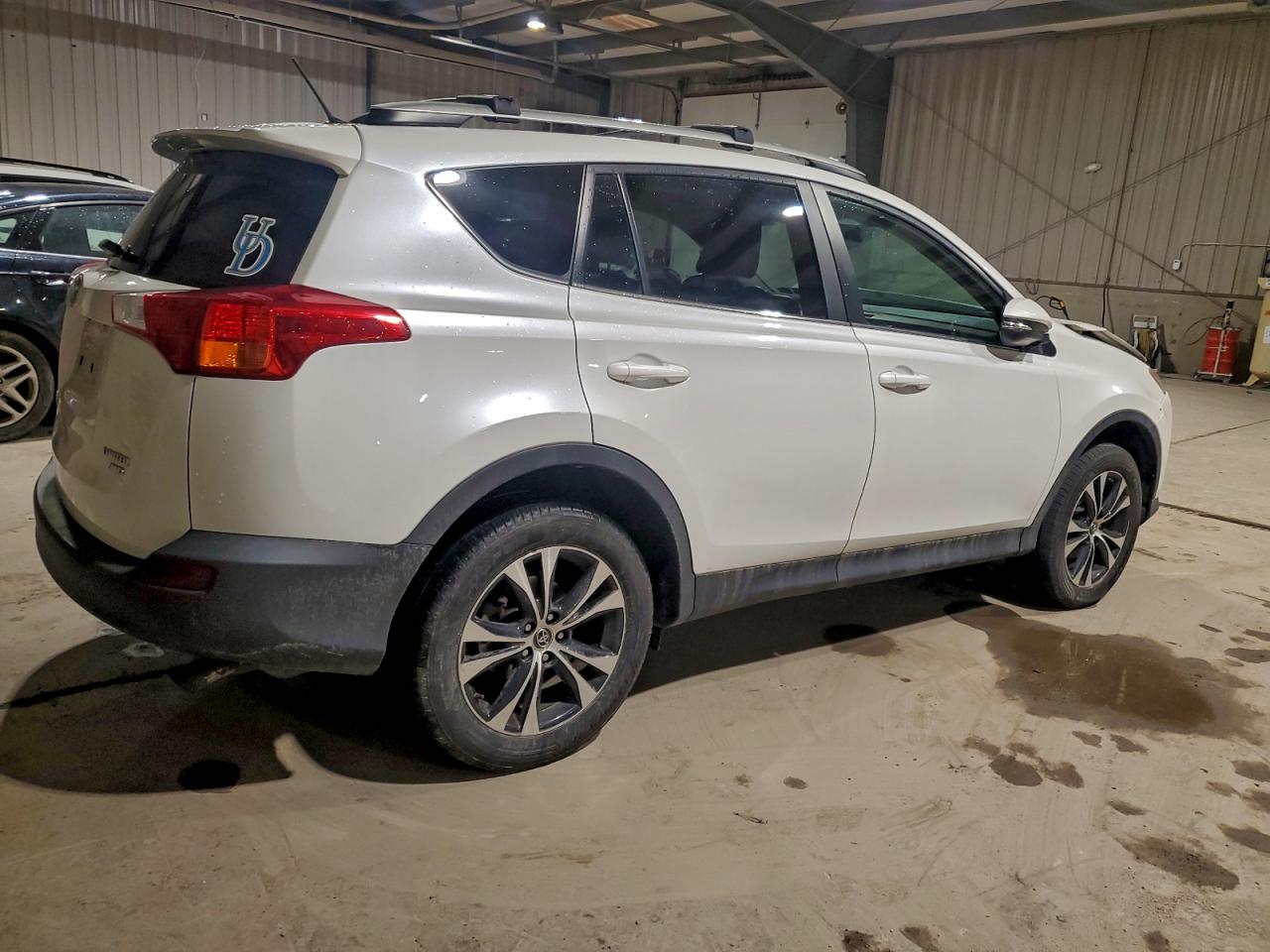 2015 TOYOTA RAV4 LIMITED photo 3