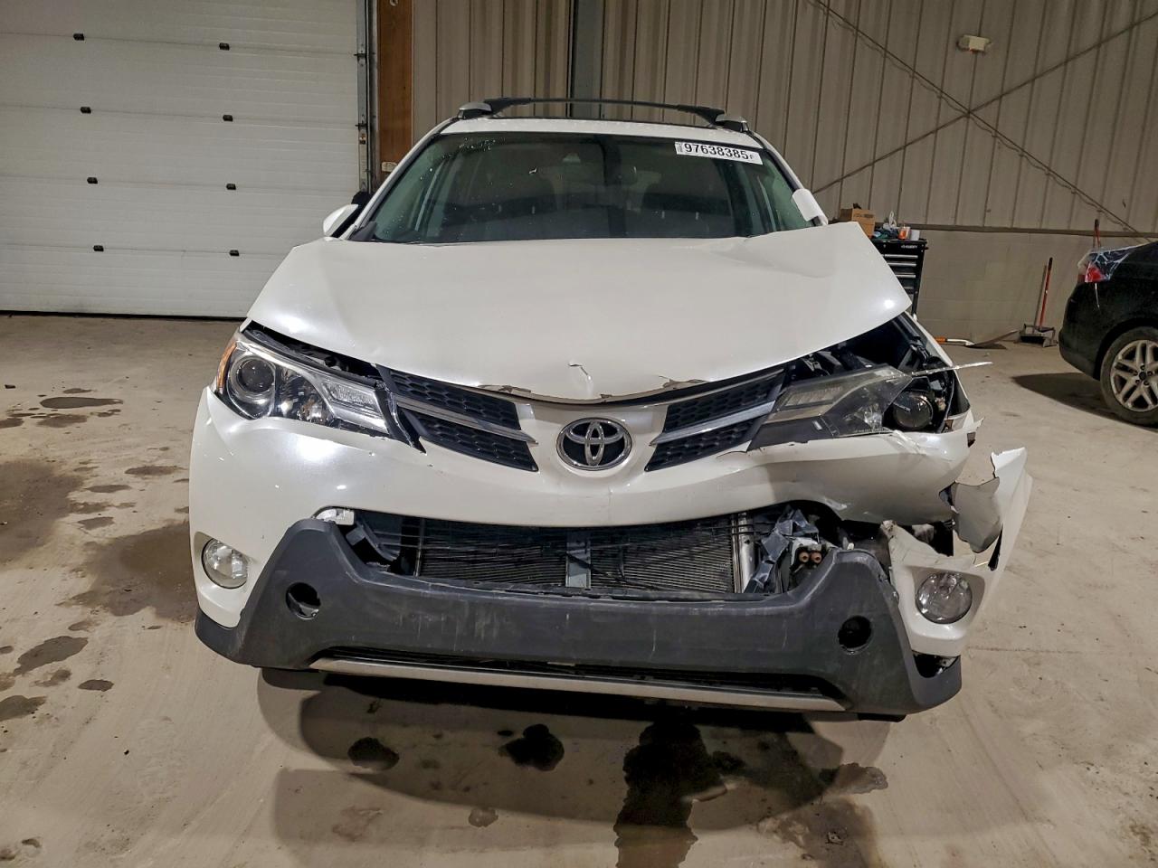 2015 TOYOTA RAV4 LIMITED photo 5