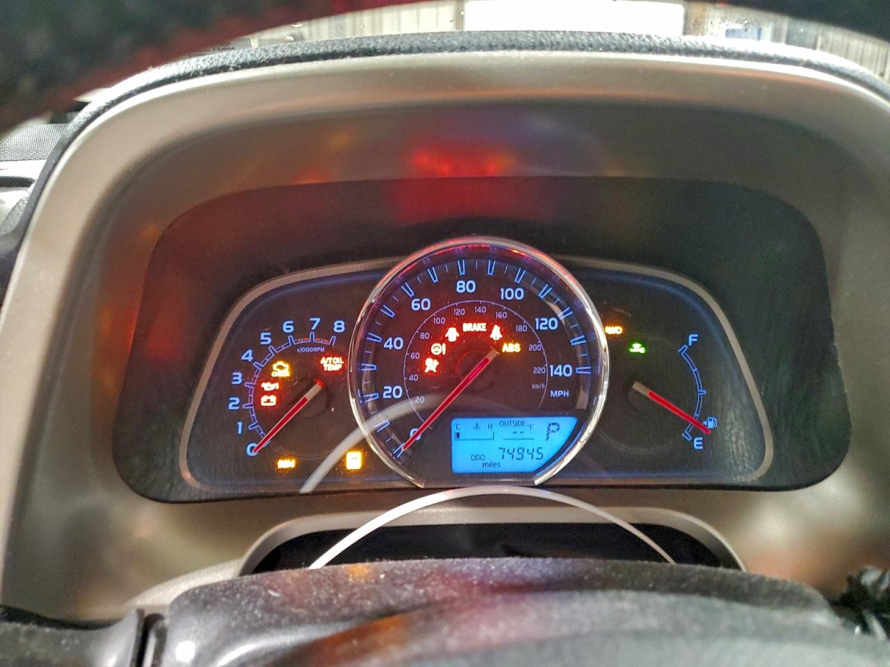2015 TOYOTA RAV4 LIMITED photo 9
