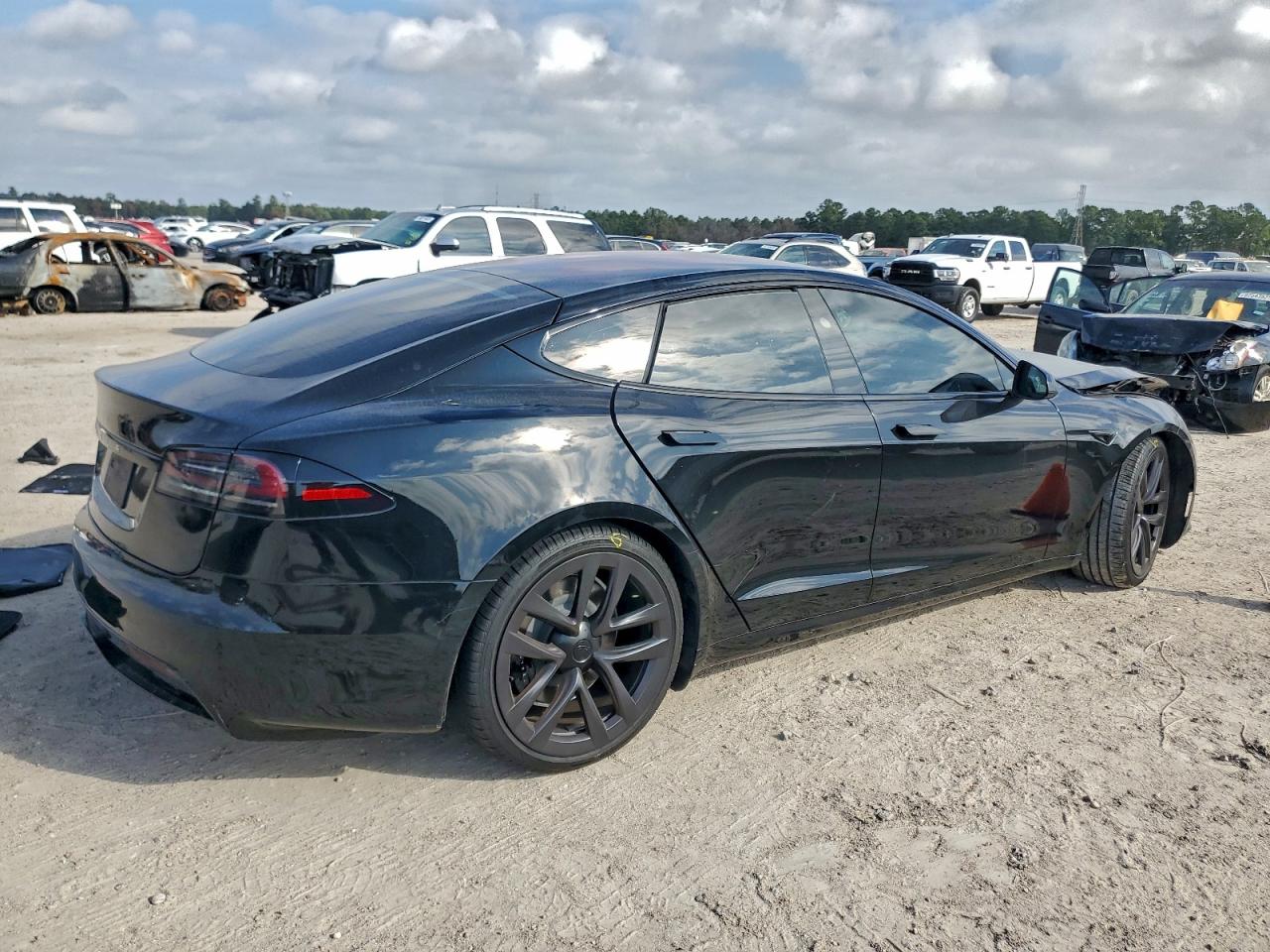 2023 TESLA MODEL S photo 3