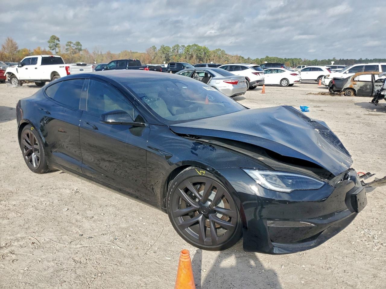 2023 TESLA MODEL S photo 4