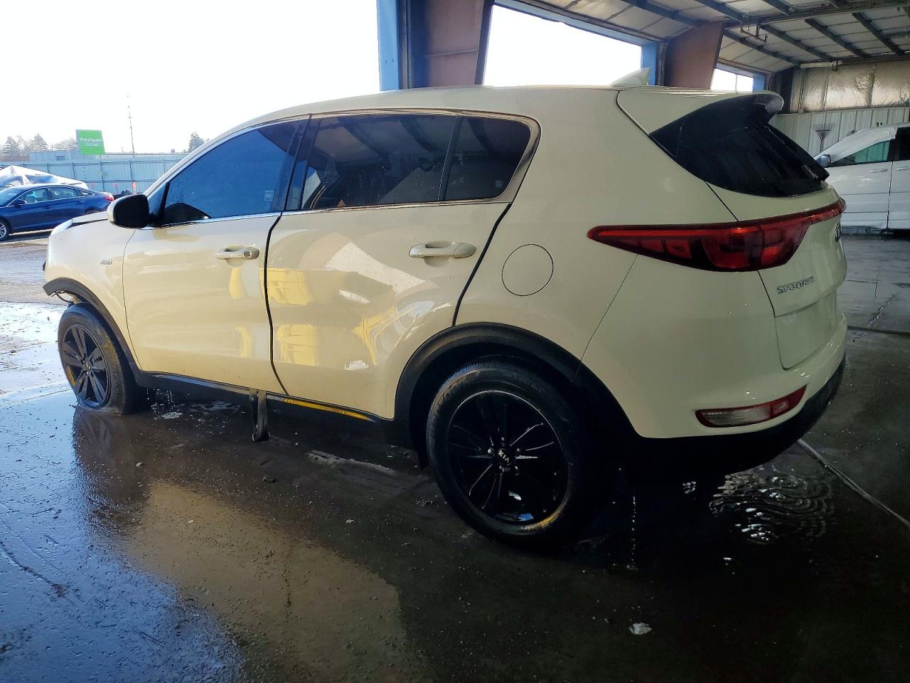 2019 KIA SPORTAGE LX photo 2