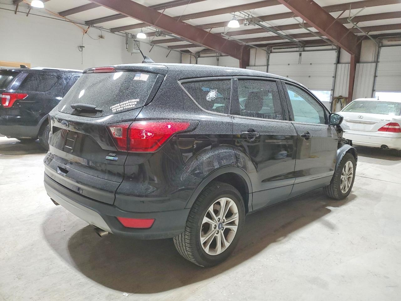 2019 FORD ESCAPE SE photo 3