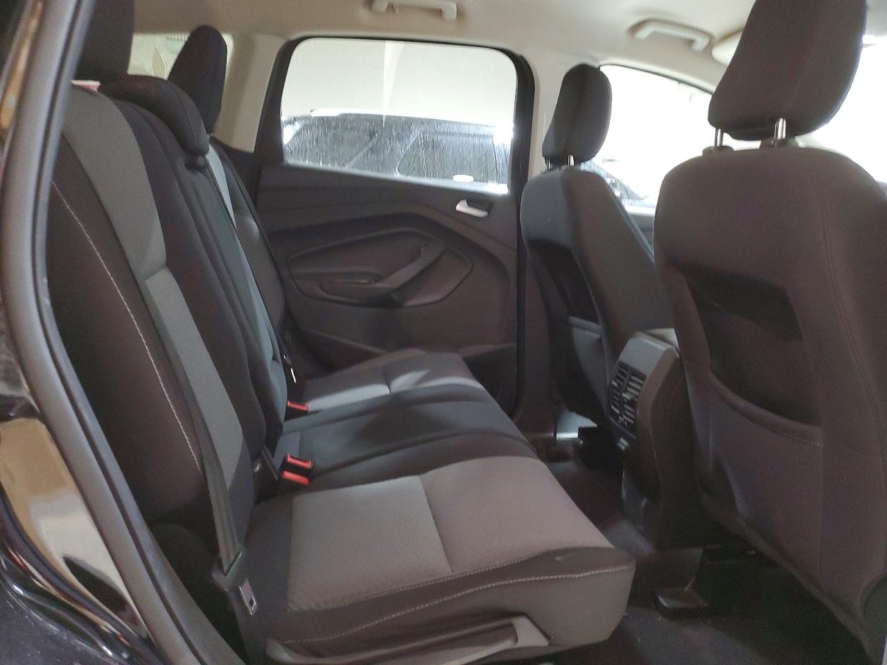 2019 FORD ESCAPE SE photo 11