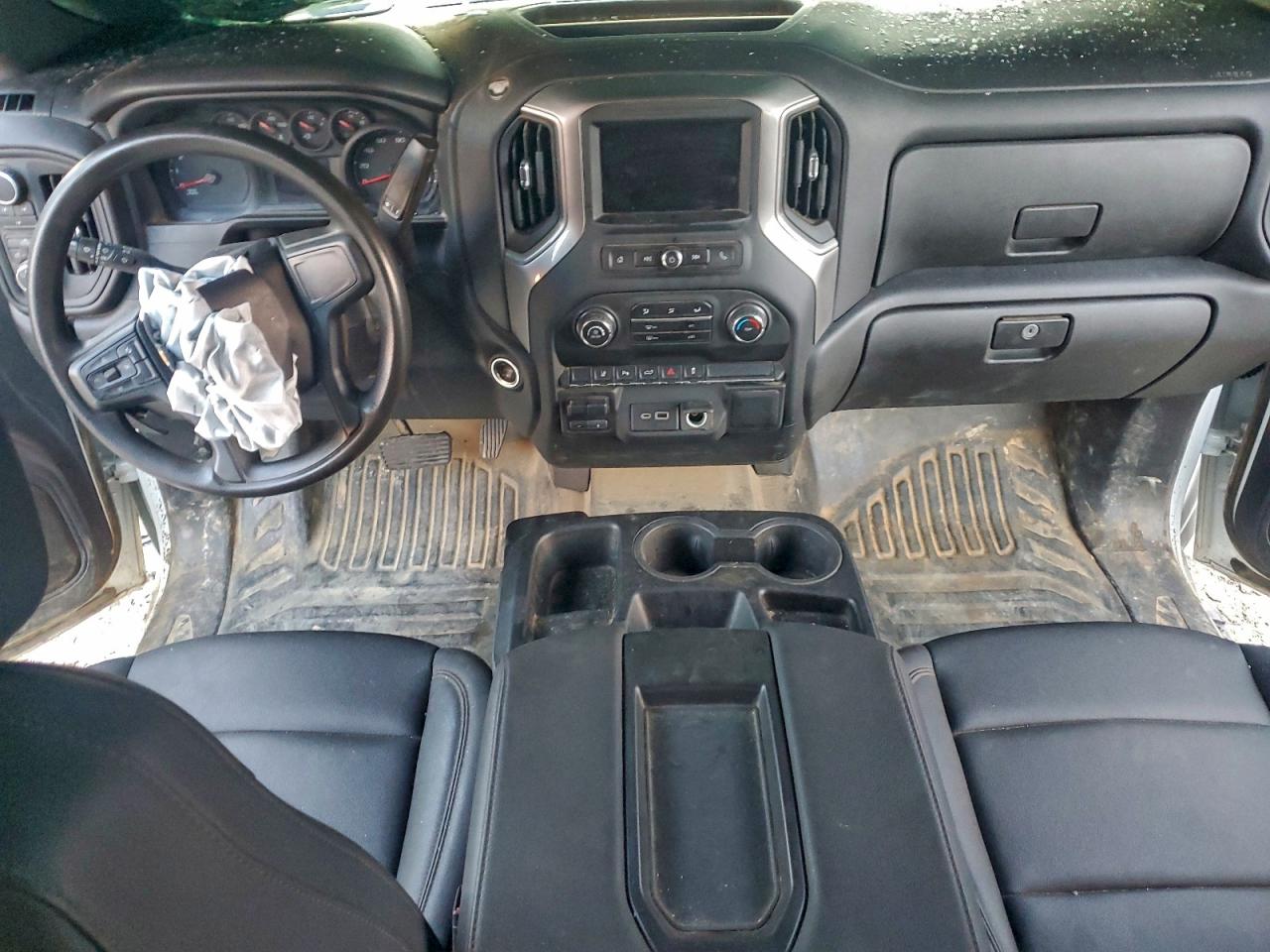 2024 CHEVROLET SILVERADO K2500 HEAVY DUTY photo 8