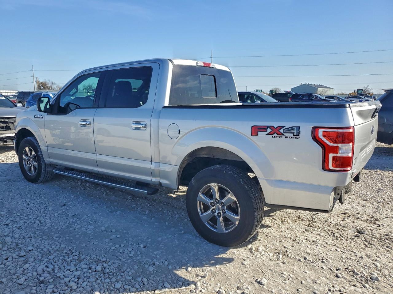 2018 FORD F150 SUPERCREW photo 2