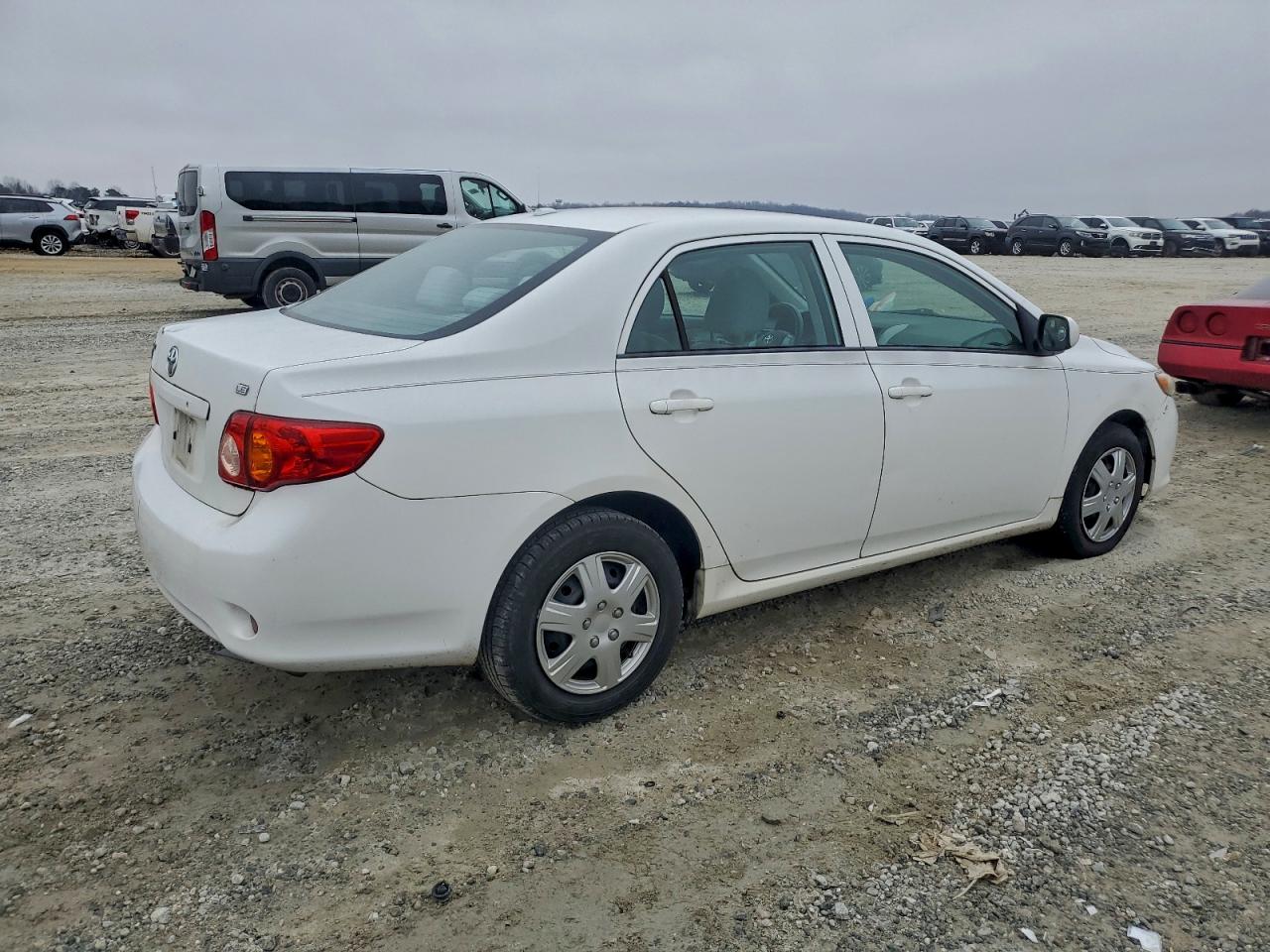 2010 TOYOTA COROLLA BASE photo 3