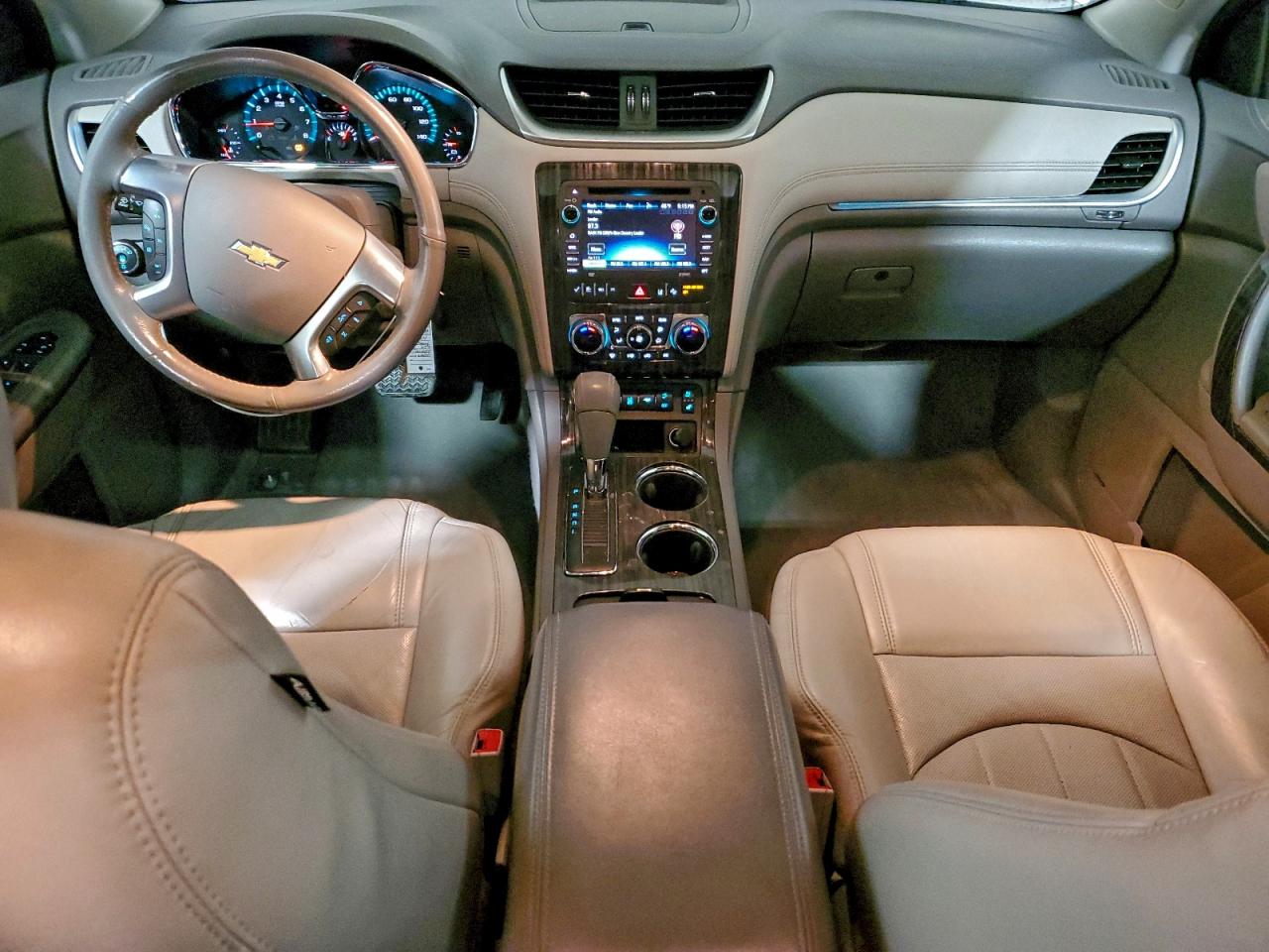 2014 CHEVROLET TRAVERSE LTZ photo 8