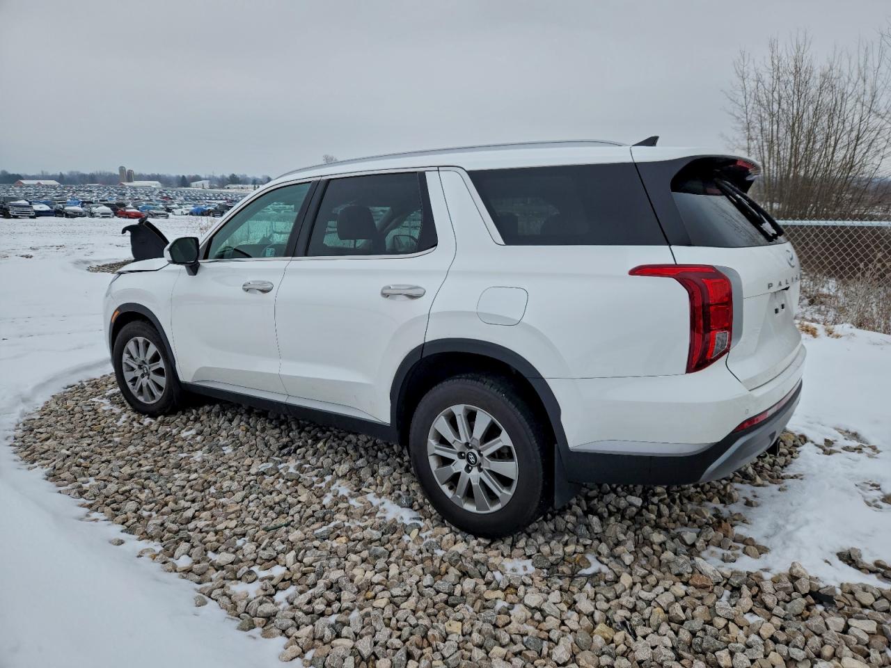 2024 HYUNDAI PALISADE SEL photo 3