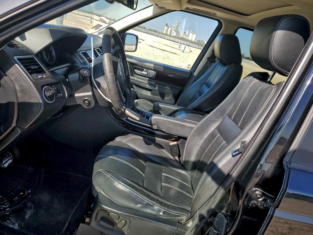 2011 LAND ROVER RANGE ROVER SPORT LUX photo 7