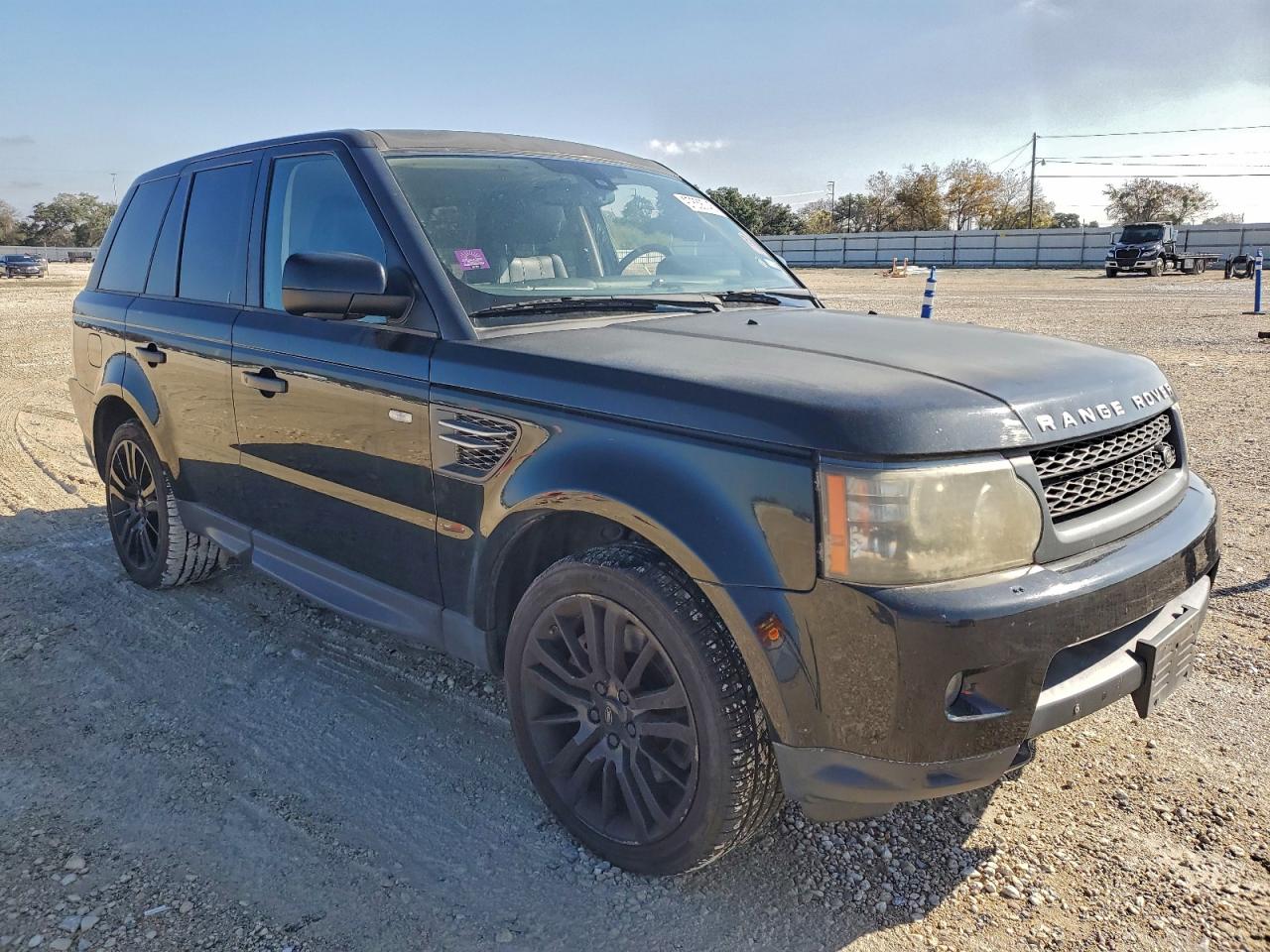 2011 LAND ROVER RANGE ROVER SPORT LUX photo 4