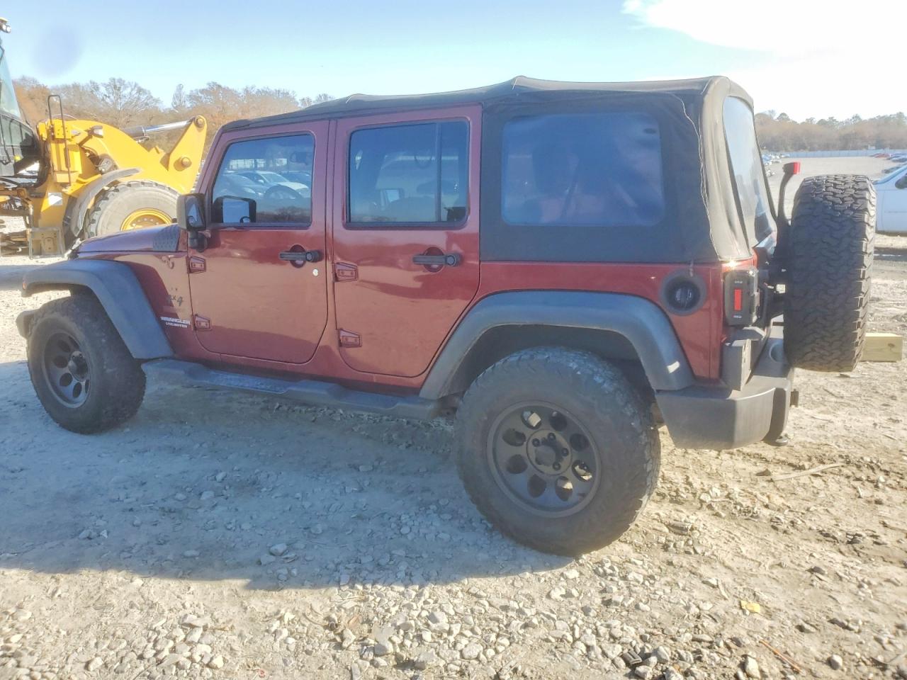 2010 JEEP WRANGLER UNLIMITED SPORT photo 2