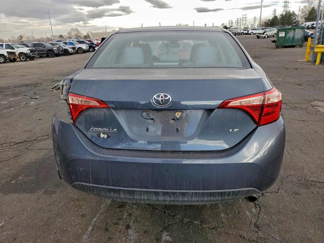 2018 TOYOTA COROLLA L photo 6