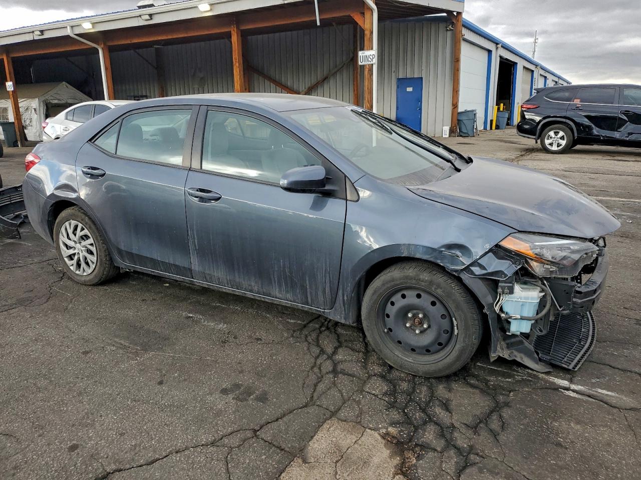 2018 TOYOTA COROLLA L photo 4