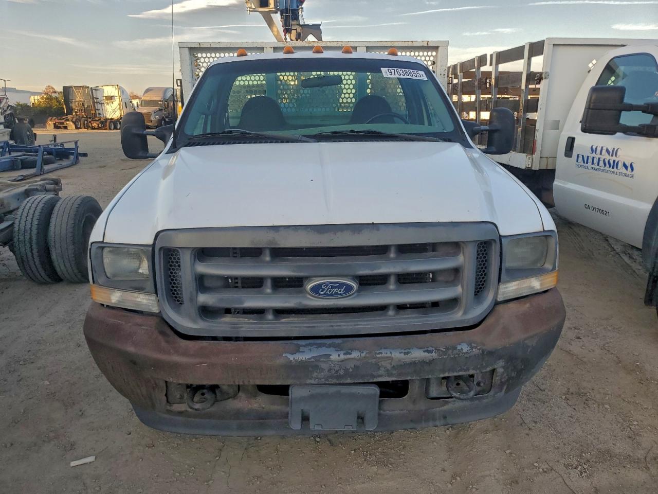 2002 FORD F350 SUPER DUTY FLATBED TRUCK photo 5