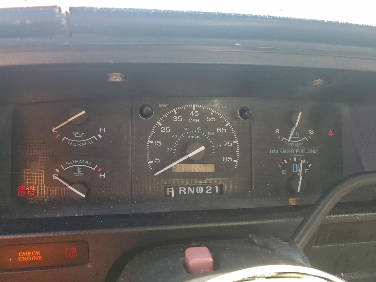 1992 FORD ECONOLINE E150 photo 9
