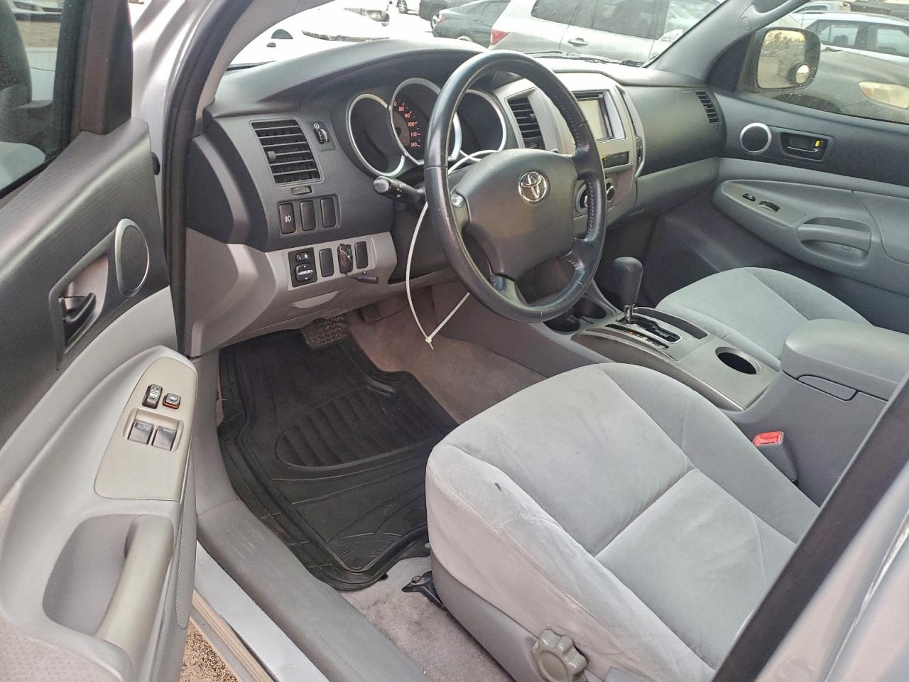 2005 TOYOTA TACOMA PRERUNNER ACCESS CAB photo 8
