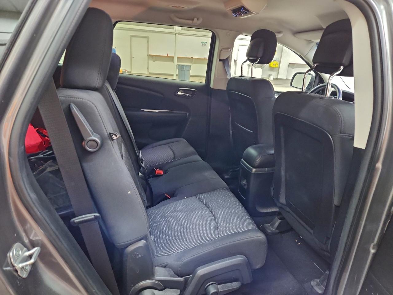 2012 DODGE JOURNEY SXT photo 11
