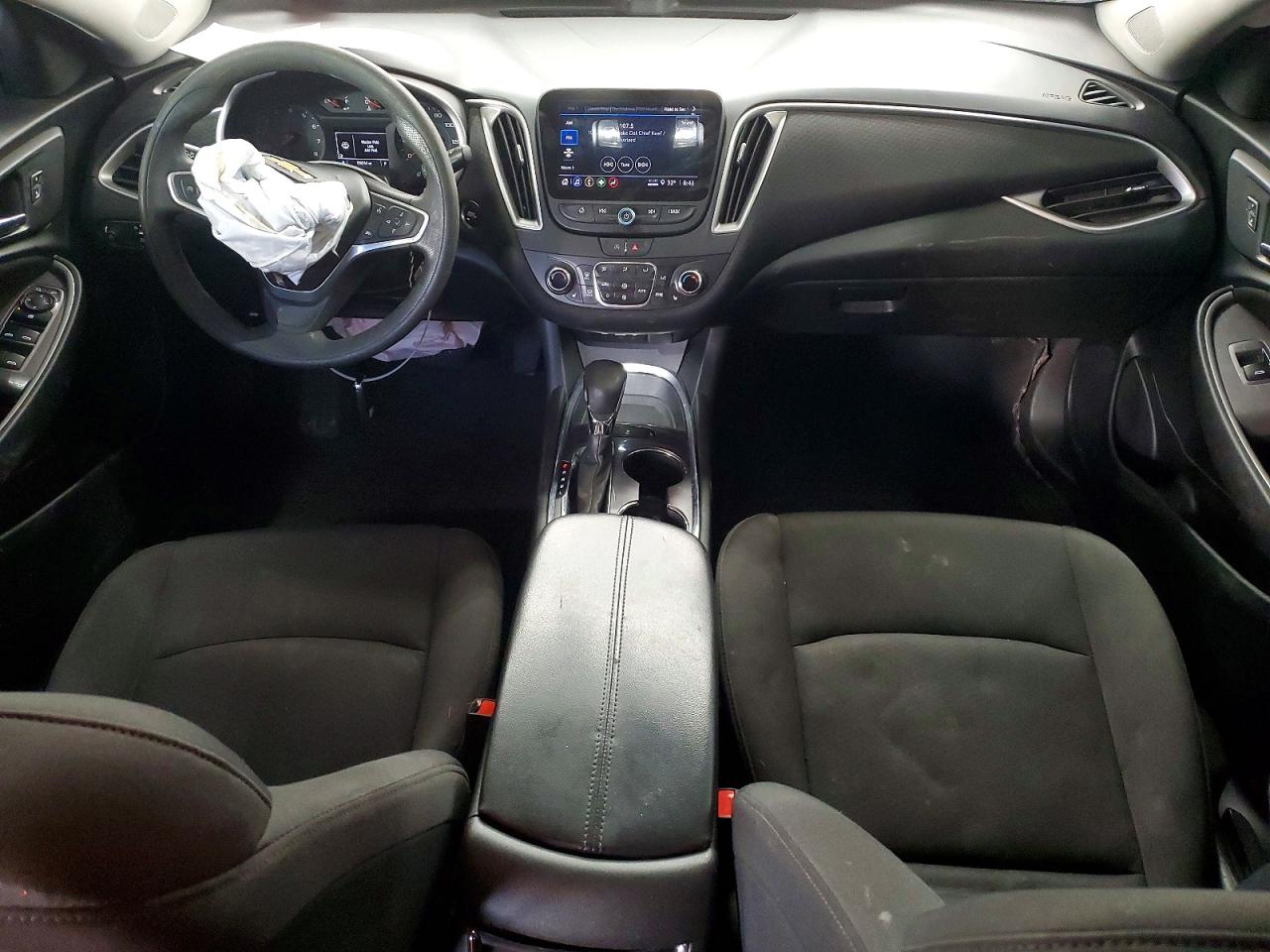 2022 CHEVROLET MALIBU LT photo 8