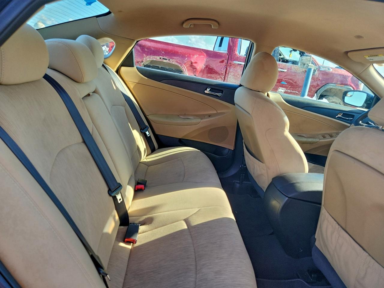 2014 HYUNDAI SONATA GLS photo 19